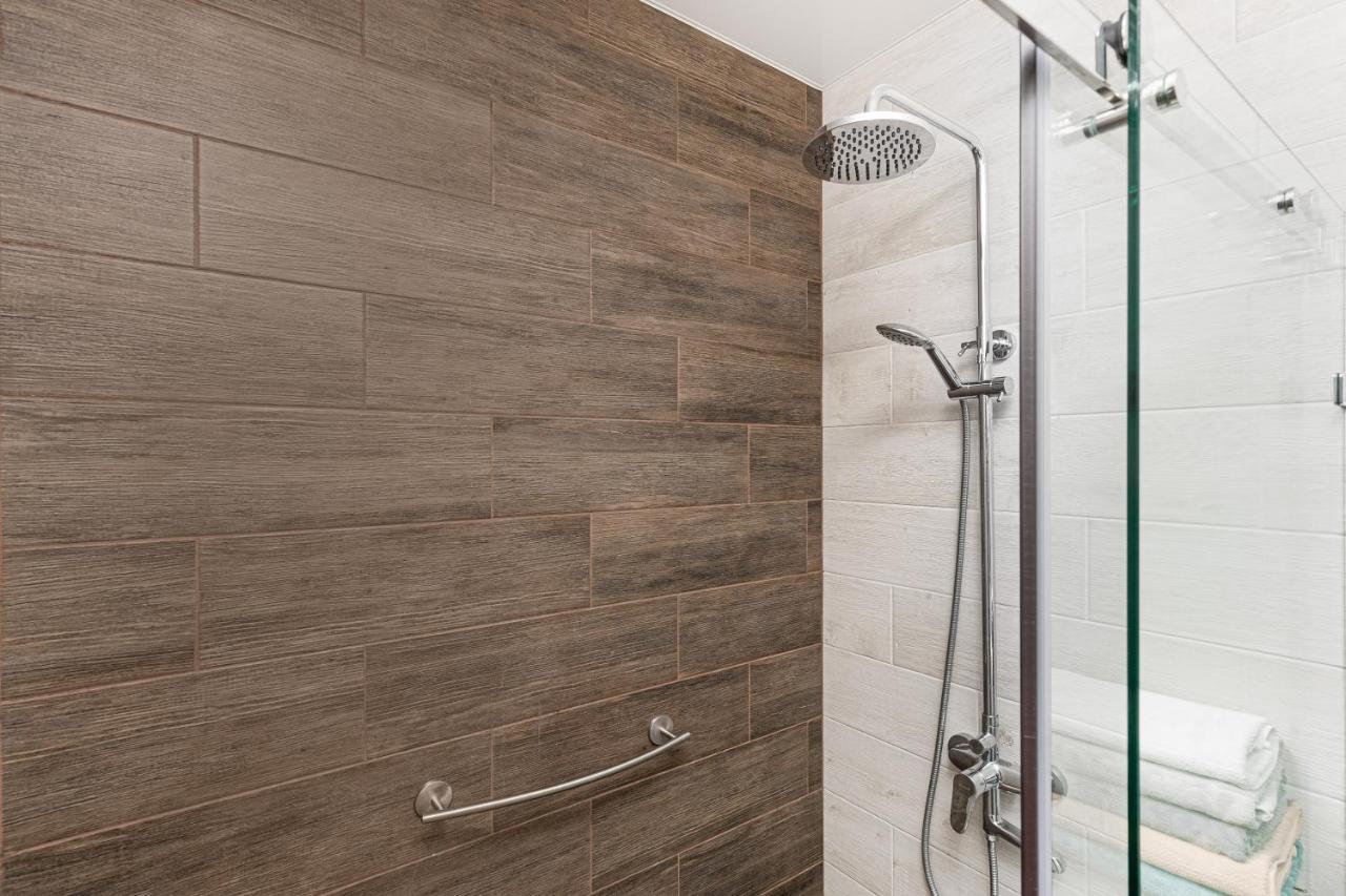 Pearl 44 Apartment With Terrace Odessa Luaran gambar
